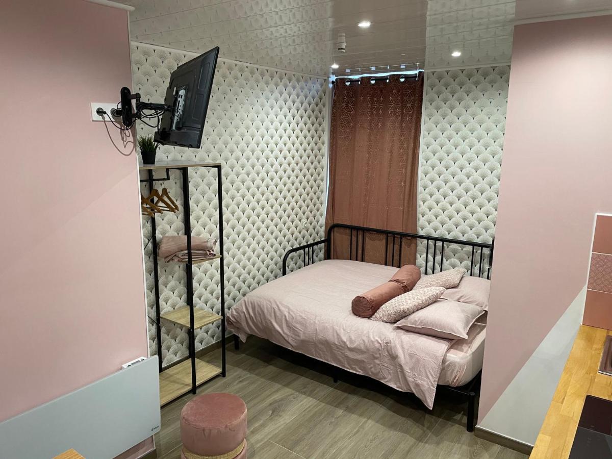 Capstay Color Valenciennes & Netflix Trith-Saint-Leger المظهر الخارجي الصورة
