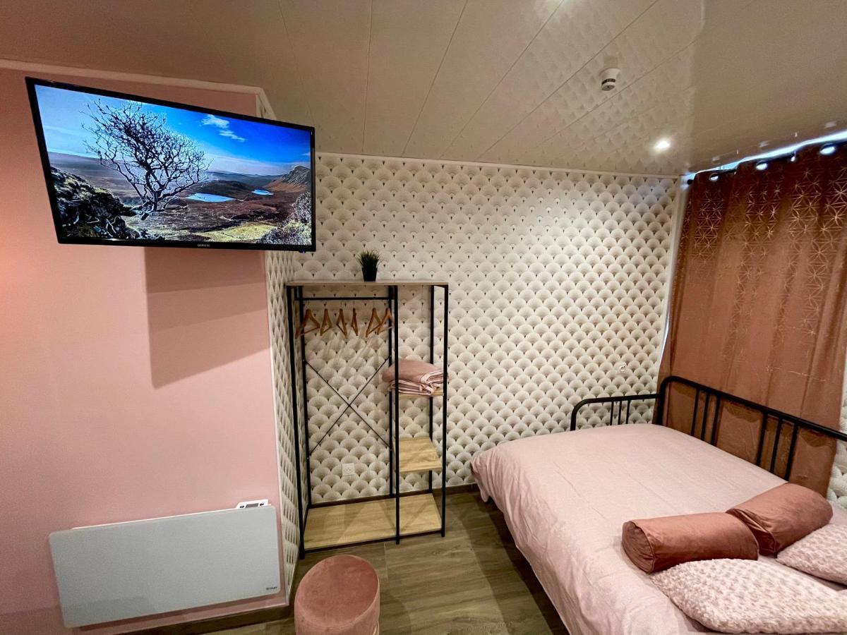 Capstay Color Valenciennes & Netflix Trith-Saint-Leger المظهر الخارجي الصورة