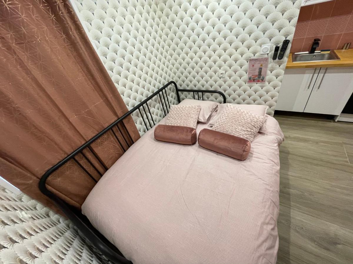 Capstay Color Valenciennes & Netflix Trith-Saint-Leger المظهر الخارجي الصورة
