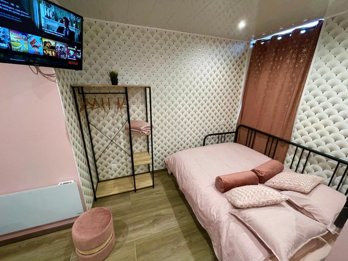 Capstay Color Valenciennes & Netflix Trith-Saint-Leger المظهر الخارجي الصورة