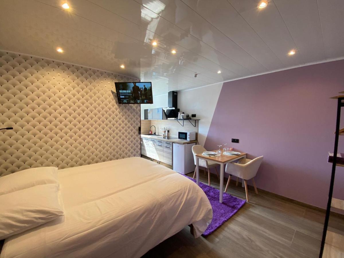 Capstay Color Valenciennes & Netflix Trith-Saint-Leger المظهر الخارجي الصورة