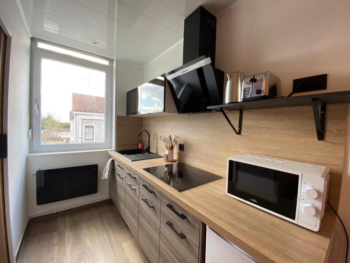 Capstay Color Valenciennes & Netflix Trith-Saint-Leger المظهر الخارجي الصورة