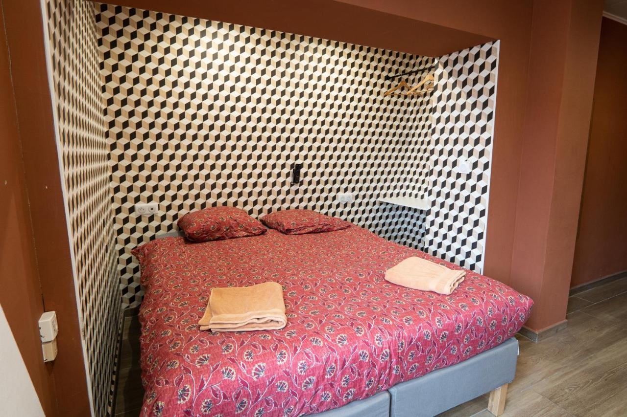 Capstay Color Valenciennes & Netflix Trith-Saint-Leger المظهر الخارجي الصورة