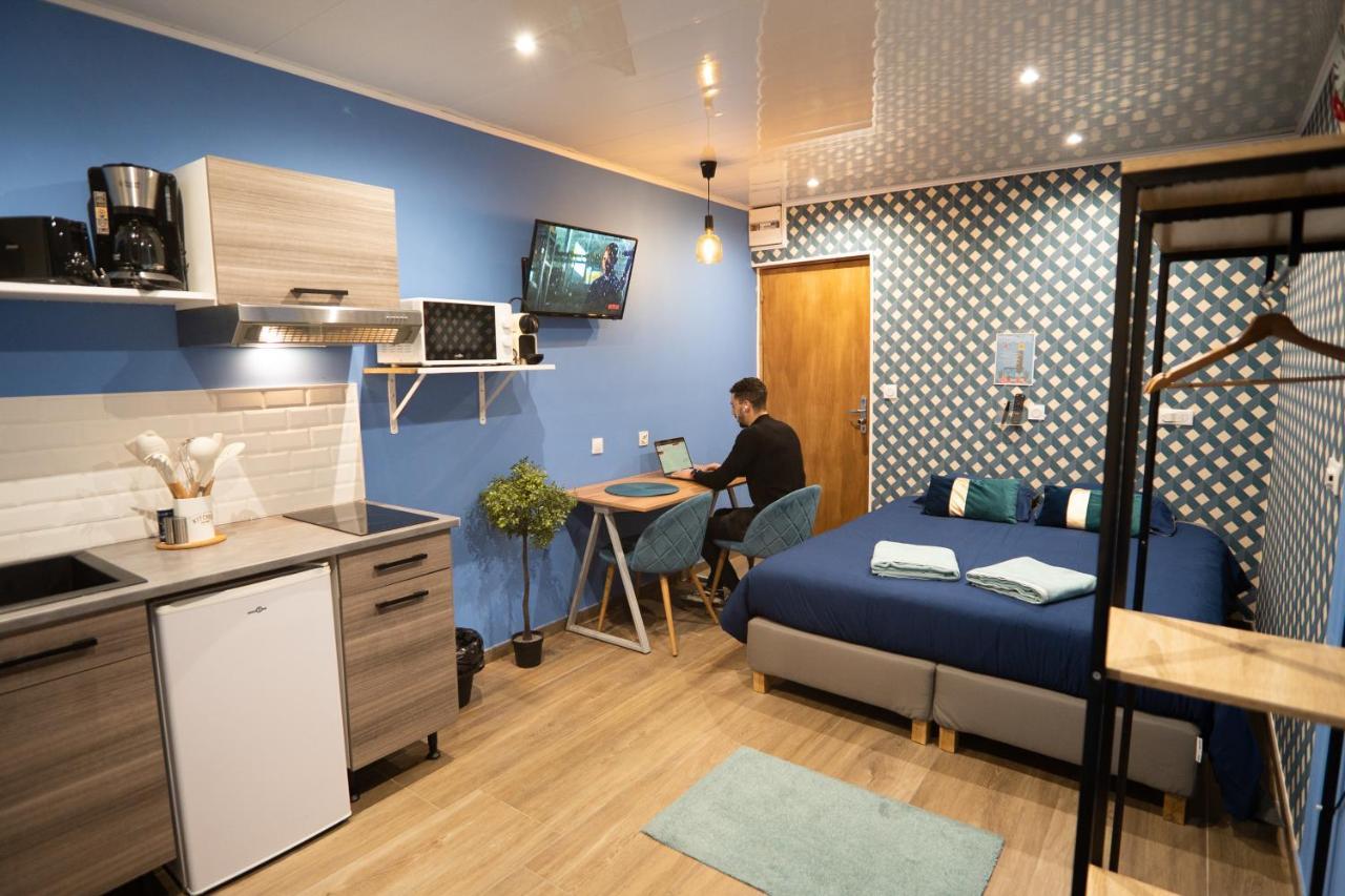 Capstay Color Valenciennes & Netflix Trith-Saint-Leger المظهر الخارجي الصورة