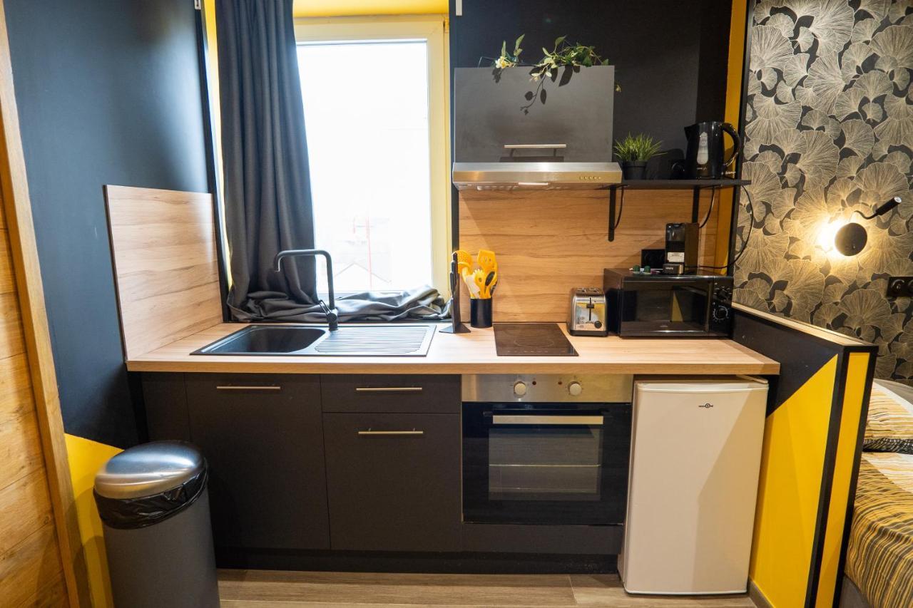 Capstay Color Valenciennes & Netflix Trith-Saint-Leger المظهر الخارجي الصورة