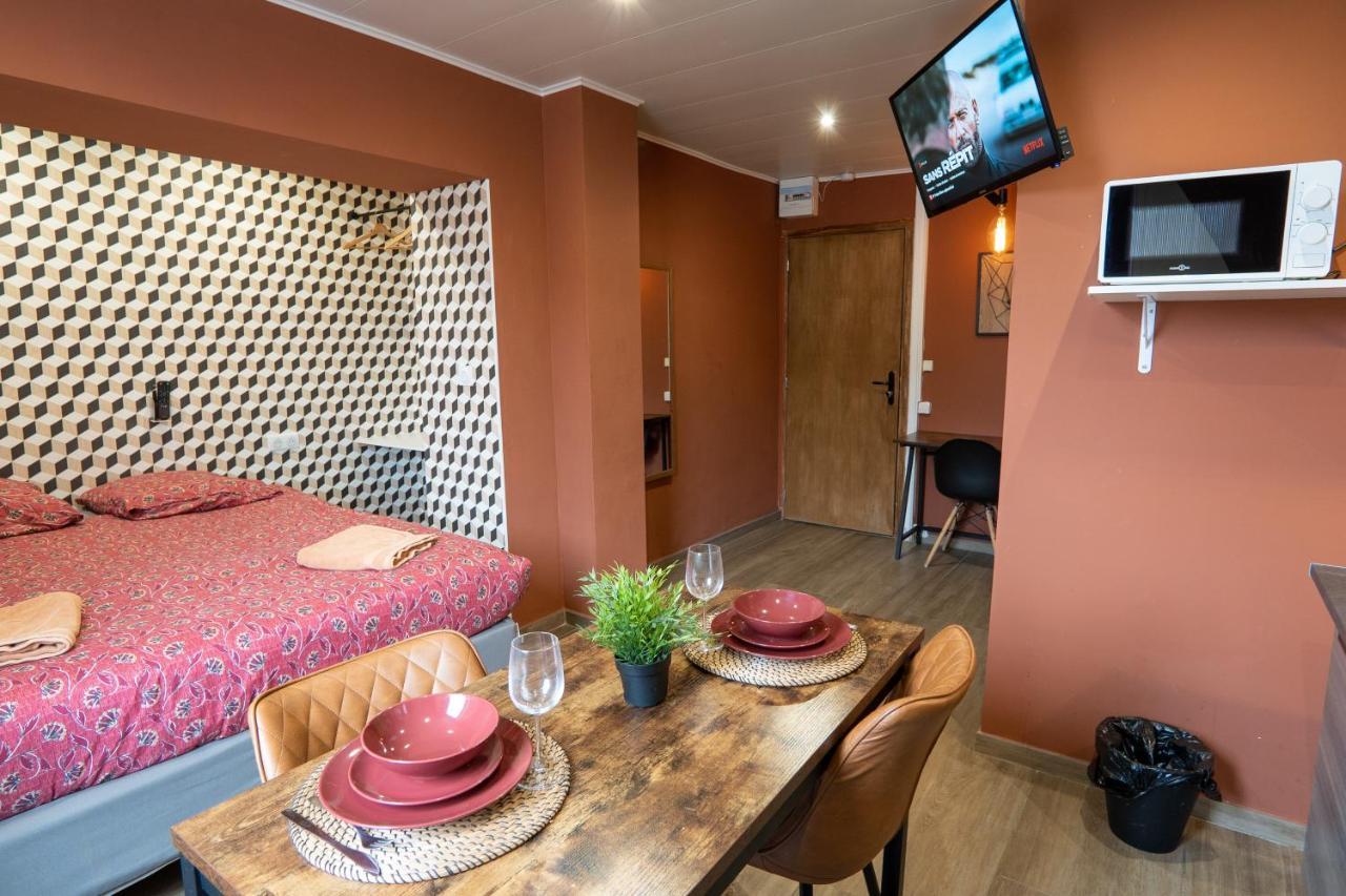 Capstay Color Valenciennes & Netflix Trith-Saint-Leger المظهر الخارجي الصورة