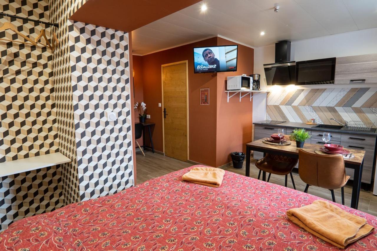 Capstay Color Valenciennes & Netflix Trith-Saint-Leger المظهر الخارجي الصورة